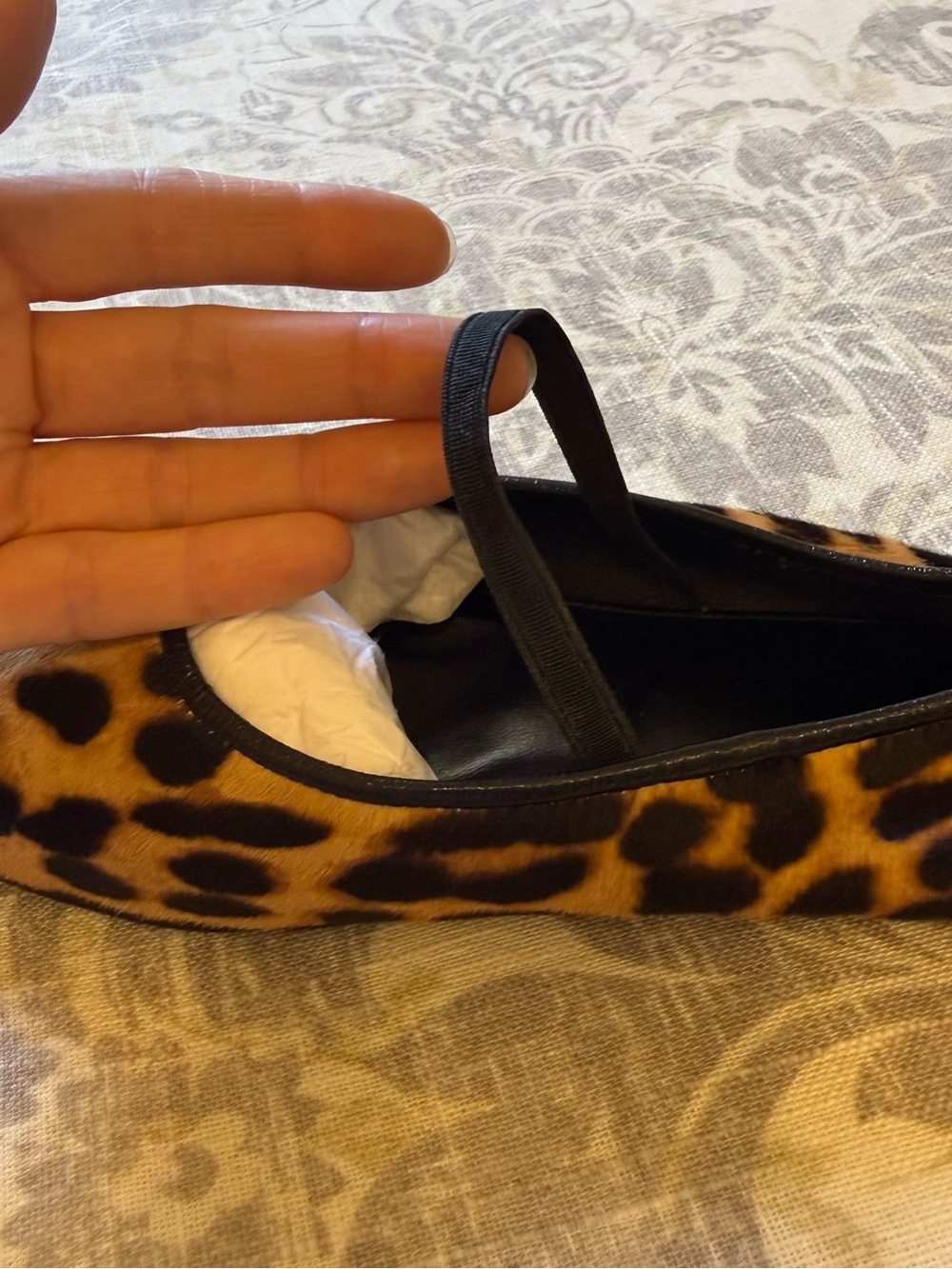 Tory Burch ✨Like New✨ Leopard Calf Hair Runway Ballet Flats size 9 - Picture 4 of 12